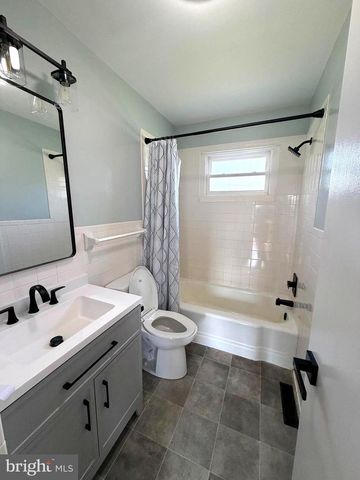 7183 OAK DR, Reva, VA 22735