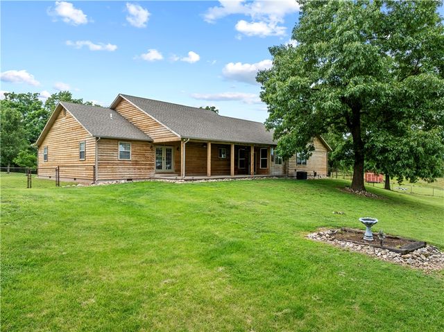 12276 Dubuque Road, Omaha, AR 72662