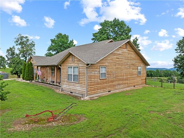 12276 Dubuque Road, Omaha, AR 72662
