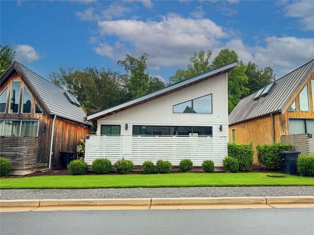 110 Basil Way, Fayetteville, GA 30214