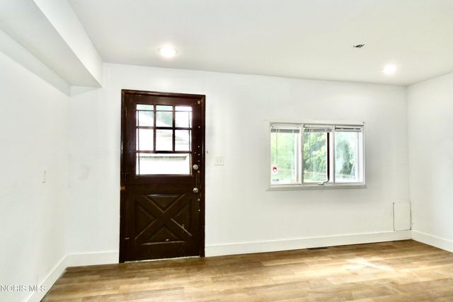 2803 Chase Street, Toledo, OH 43611