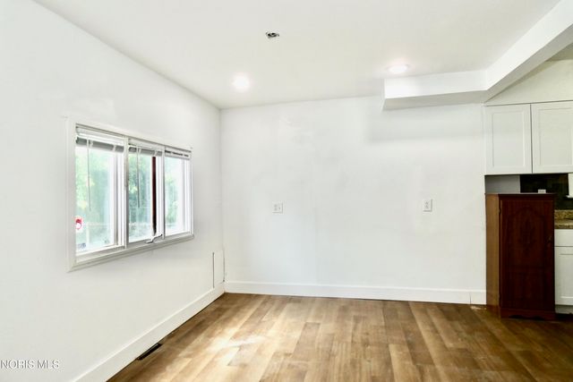2803 Chase Street, Toledo, OH 43611