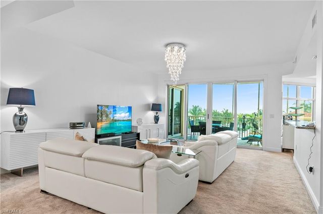 6061 Silver King BLVD # 203, Cape Coral, FL 33914