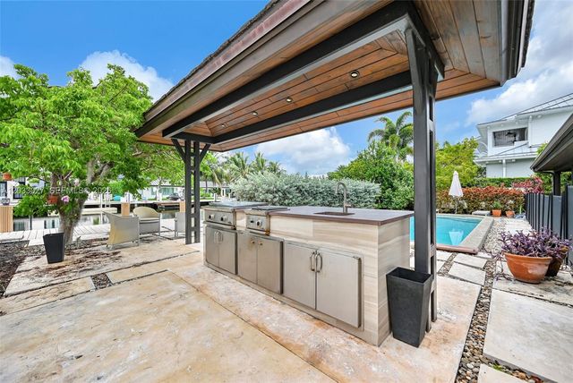 2311 Delmar Place, Fort Lauderdale, FL 33301