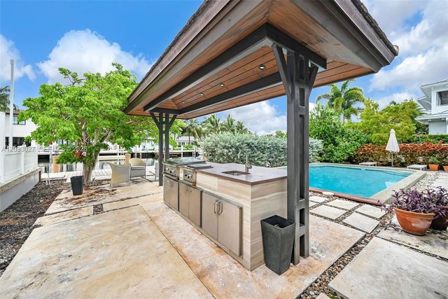 2311 Delmar Place, Fort Lauderdale, FL 33301