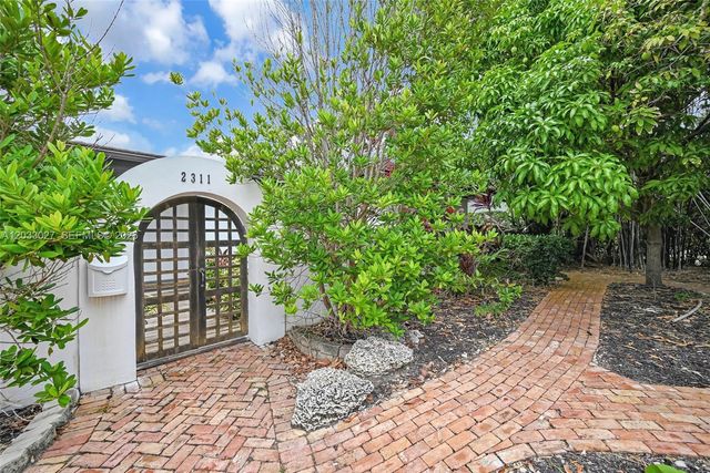 2311 Delmar Place, Fort Lauderdale, FL 33301