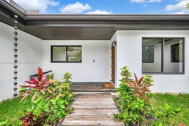 2311 Delmar Place, Fort Lauderdale, FL 33301