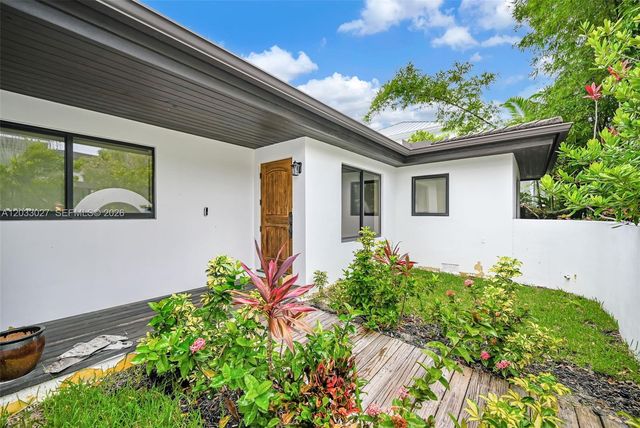 2311 Delmar Place, Fort Lauderdale, FL 33301