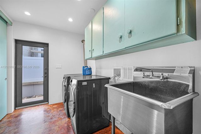 2311 Delmar Place, Fort Lauderdale, FL 33301