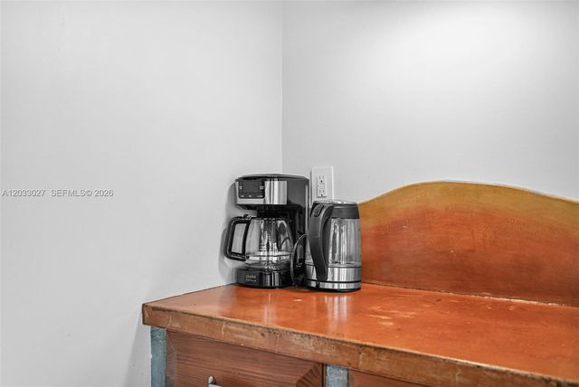 2311 Delmar Place, Fort Lauderdale, FL 33301