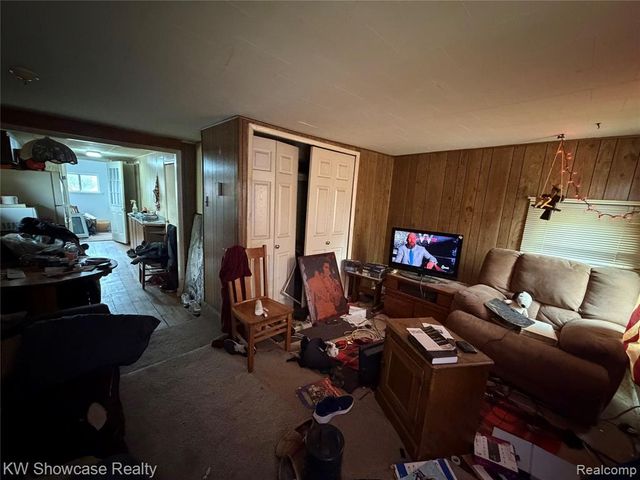 310 N Bridge Street, Linden, MI 48451