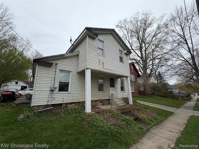 310 N Bridge Street, Linden, MI 48451