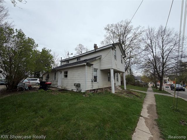 310 N Bridge Street, Linden, MI 48451