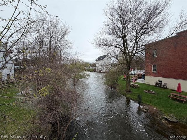 310 N Bridge Street, Linden, MI 48451