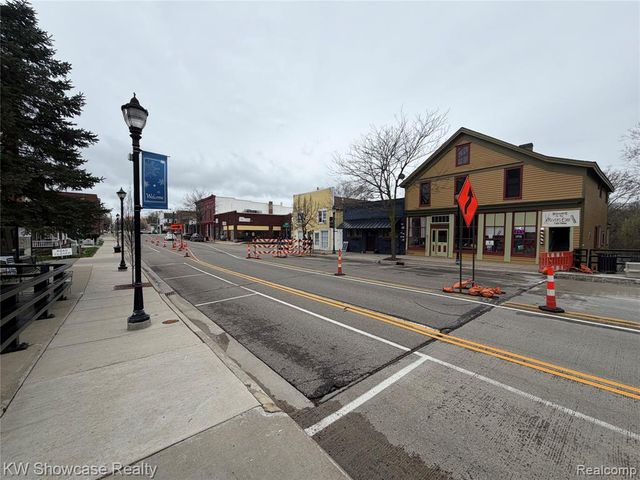 310 N Bridge Street, Linden, MI 48451