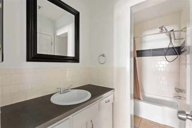 3753 46TH AVENUE S 10, St Petersburg, FL 33711