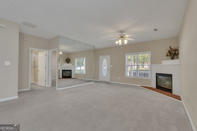 310 Autumn Glen Circle, Fayetteville, GA 30215