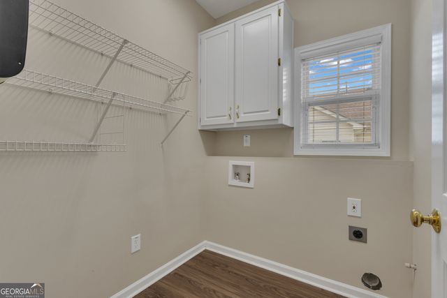 310 Autumn Glen Circle, Fayetteville, GA 30215