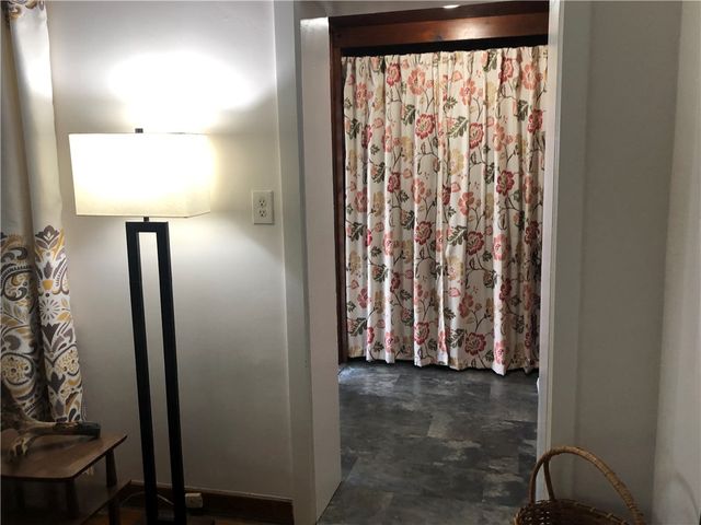 33 KENSINGTON CIRCLE, Uniontown, PA 15401