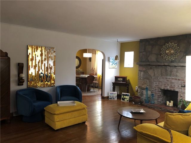 33 KENSINGTON CIRCLE, Uniontown, PA 15401