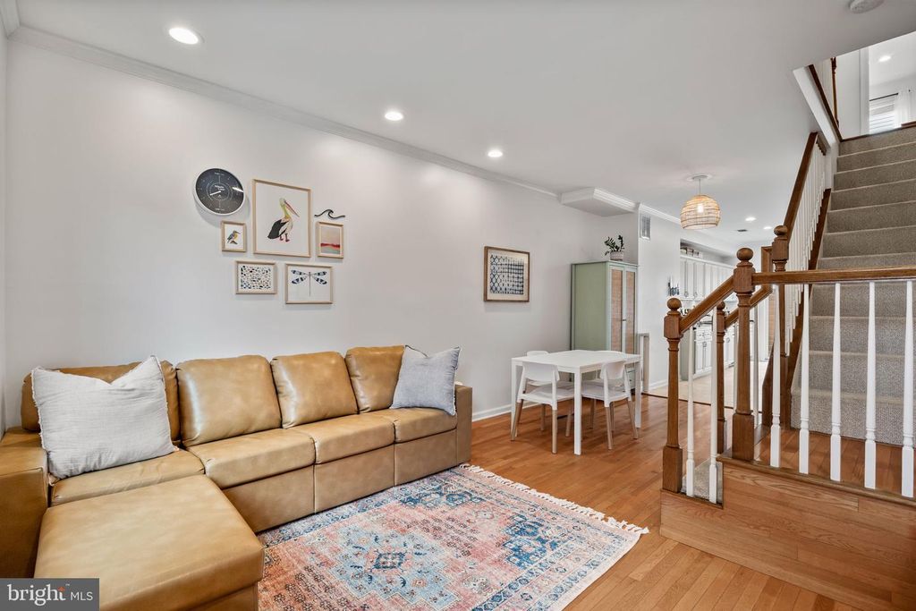 1018 S 22ND ST, PHILADELPHIA, PA 19146 — photo 2