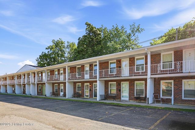4501 S 6th St 44, Louisville, KY 40214