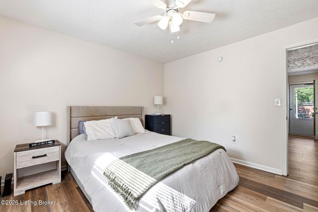 4501 S 6th St 44, Louisville, KY 40214