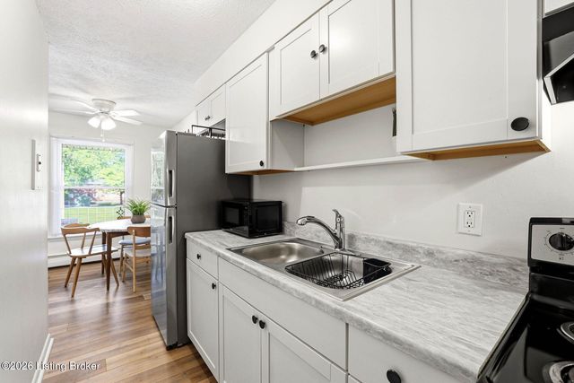 4501 S 6th St 44, Louisville, KY 40214