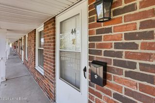 4501 S 6th St 44, Louisville, KY 40214