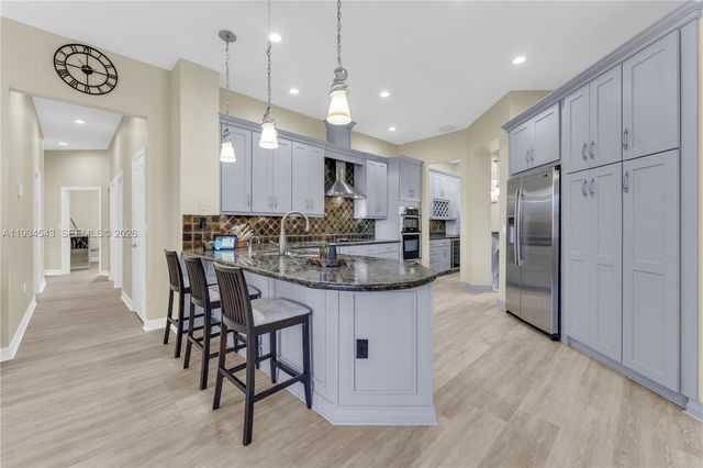 3973 SW 140th Ave, Davie, FL 33330