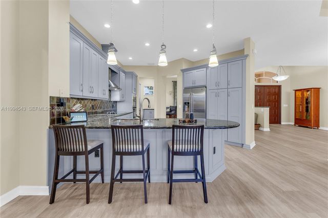 3973 SW 140th Ave, Davie, FL 33330