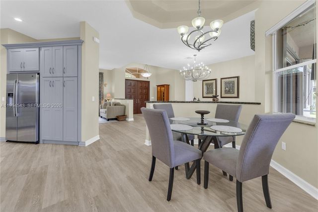 3973 SW 140th Ave, Davie, FL 33330