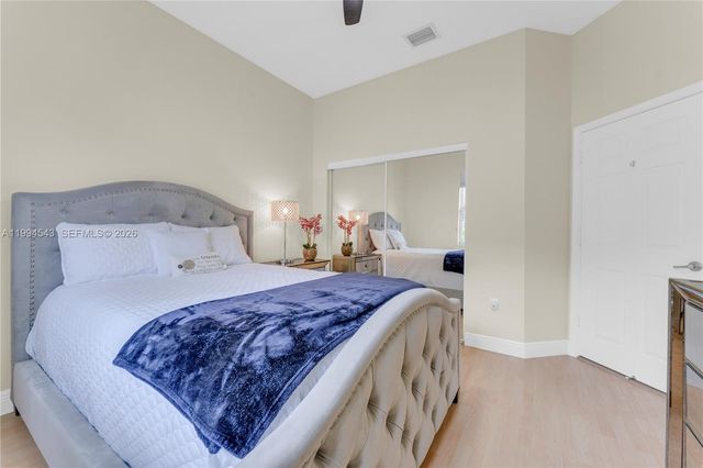 3973 SW 140th Ave, Davie, FL 33330