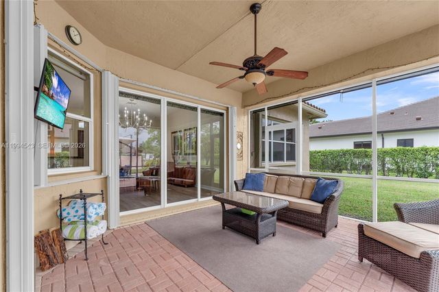 3973 SW 140th Ave, Davie, FL 33330