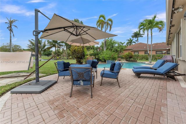 3973 SW 140th Ave, Davie, FL 33330