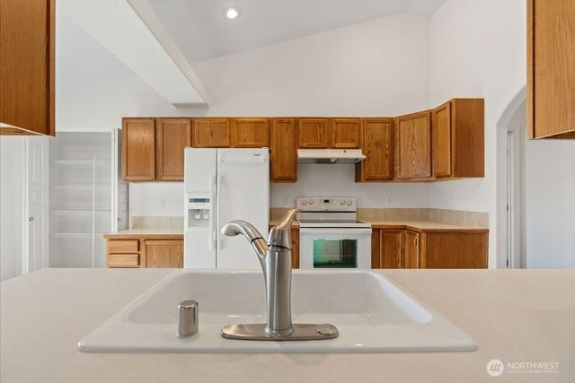 522 N Mississippi Drive, Moses Lake, WA 98837