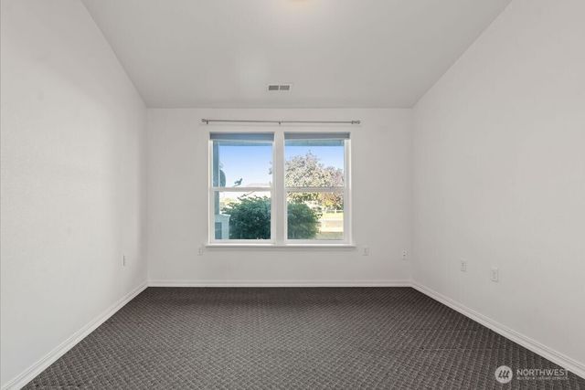 522 N Mississippi Drive, Moses Lake, WA 98837