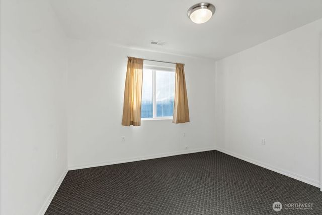 522 N Mississippi Drive, Moses Lake, WA 98837