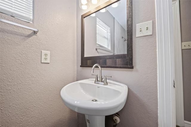 10306 Fairland Drive, Houston, TX 77051