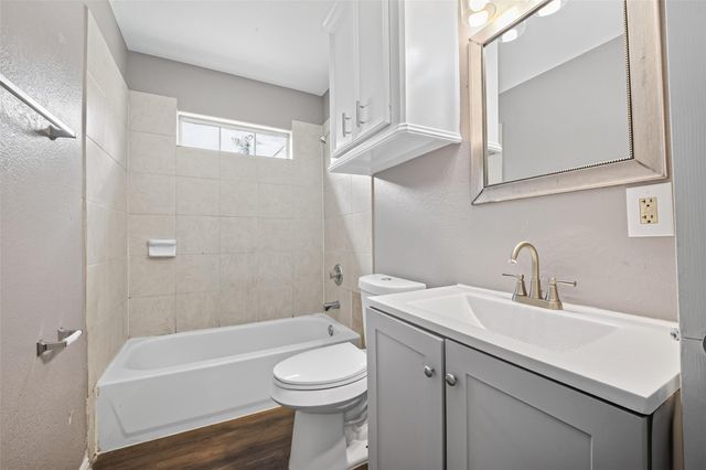 10306 Fairland Drive, Houston, TX 77051