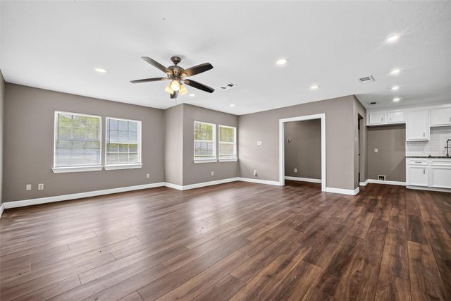 10306 Fairland Drive, Houston, TX 77051