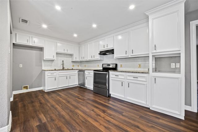 10306 Fairland Drive, Houston, TX 77051