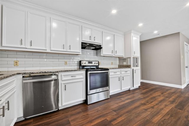 10306 Fairland Drive, Houston, TX 77051