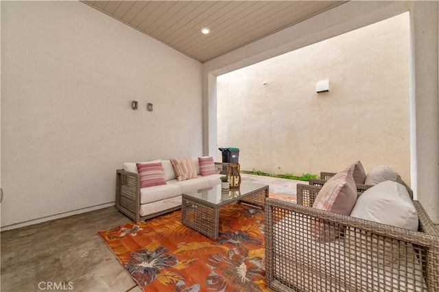 158 SCALE, Irvine, CA 92618