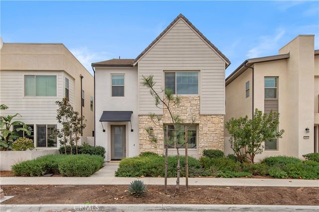 158 SCALE, Irvine, CA 92618