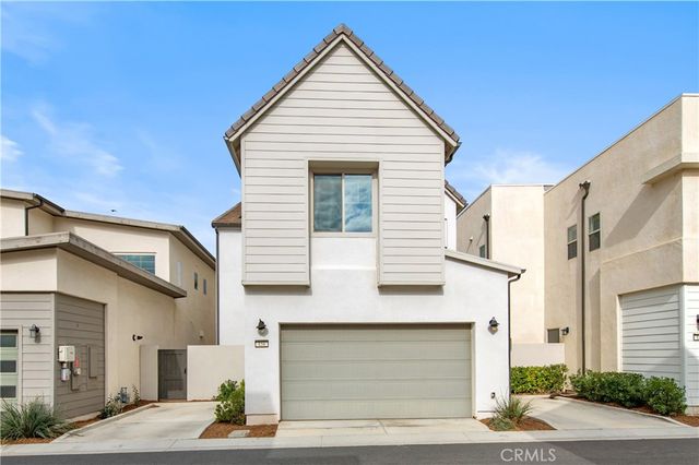 158 SCALE, Irvine, CA 92618