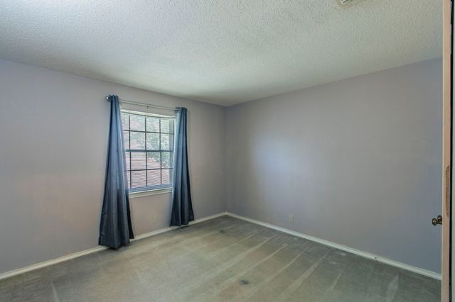 5118 Lake Shore Drive, Waco, TX 76710