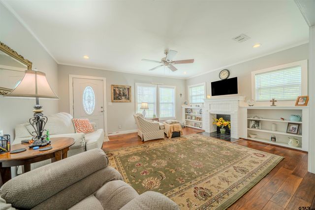 206 & 204 W Myrtle, Winnsboro, TX 75494