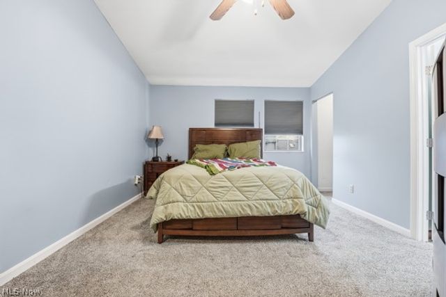 6465 St Andrews Drive Drive 6, Canfield, OH 44406