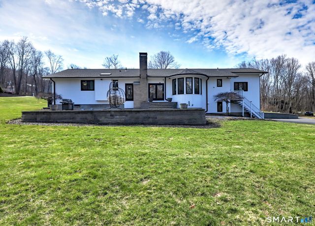 48 Nancy Drive, Monroe, CT 06468